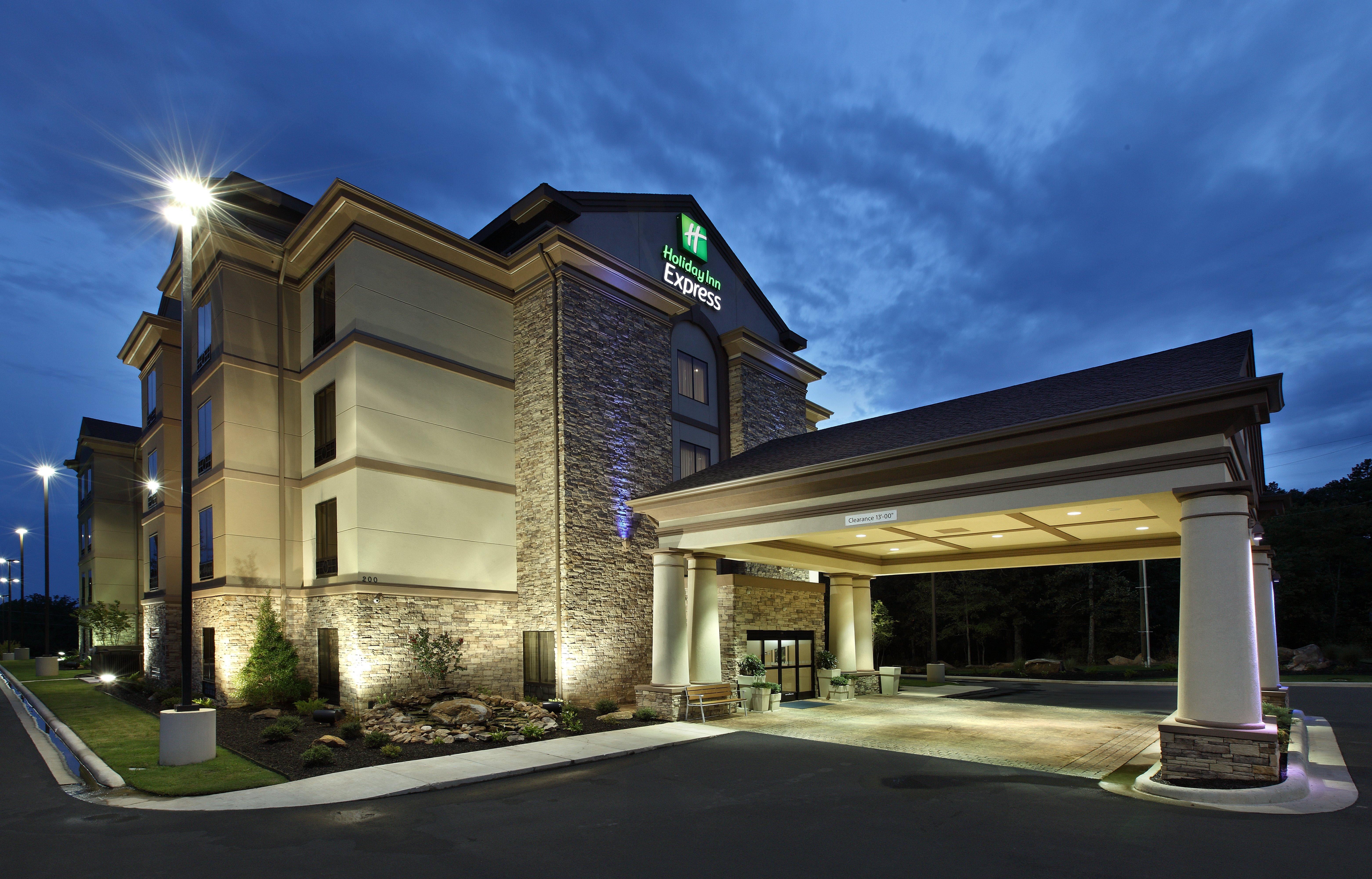 Holiday Inn Express & Suites Maumelle By Ihg Exterior foto